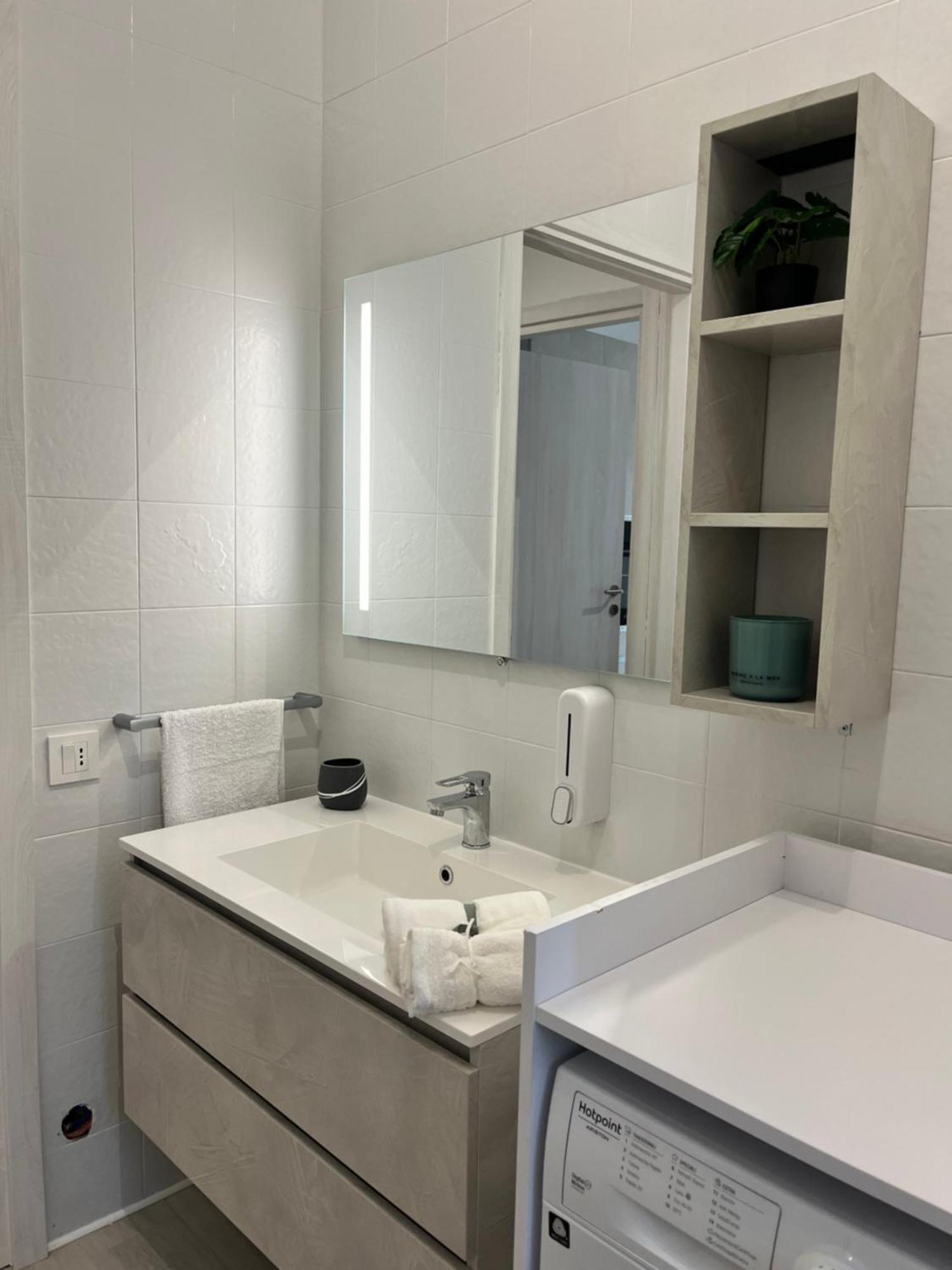 G&L Airport Apartment In Bgy Orio al Serio Eksteriør bilde
